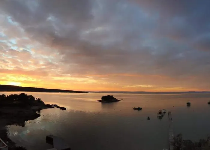 Exclusive * Supetarska Draga